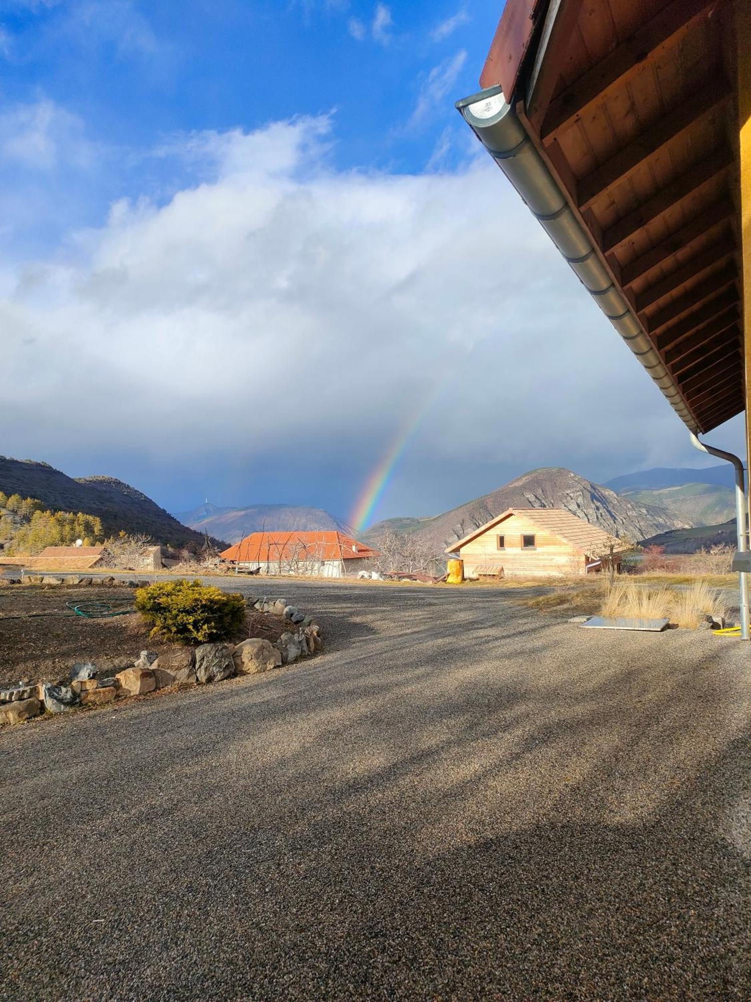 Villa Au Toit Des 4 Saisons Venterol  Esterno foto